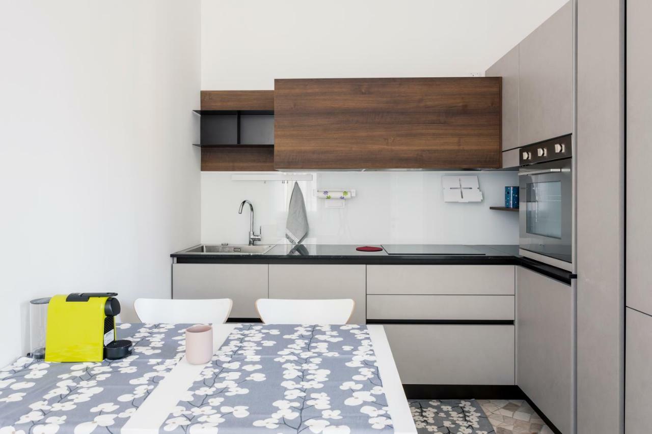 Amazing Apartment With A View Milano Exterior foto